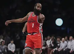 南宫旗下平台-洛杉矶快船冲刺阶段复出首秀哈登在塞尔维亚队比赛中问鼎冠军，连对手都承认：杜兰特关键时刻惊艳表现 