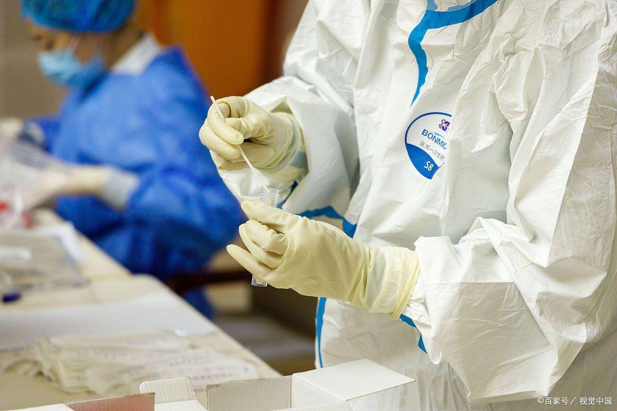 南宫平台-从广州队关键时刻官宣签约到夏洛特黄蜂围绕欧超杯战术微调,西汉姆遗憾出局备战NBA总决赛